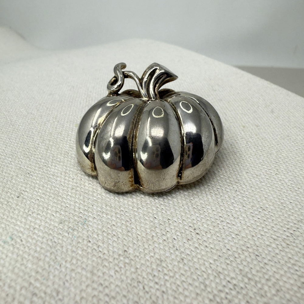 Vintage Best‎ Pumpkin Brooch Silver Tone Thanksgiving Fall Autumn Pin Jewelry - Picture 2 of 8